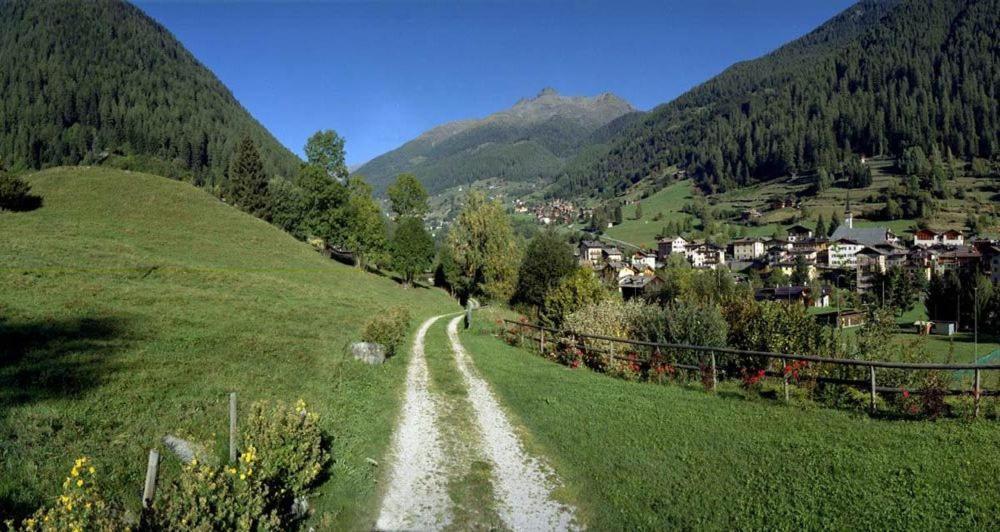 Hotel Terme Di Rabbi Bagni di Rabbi Esterno foto